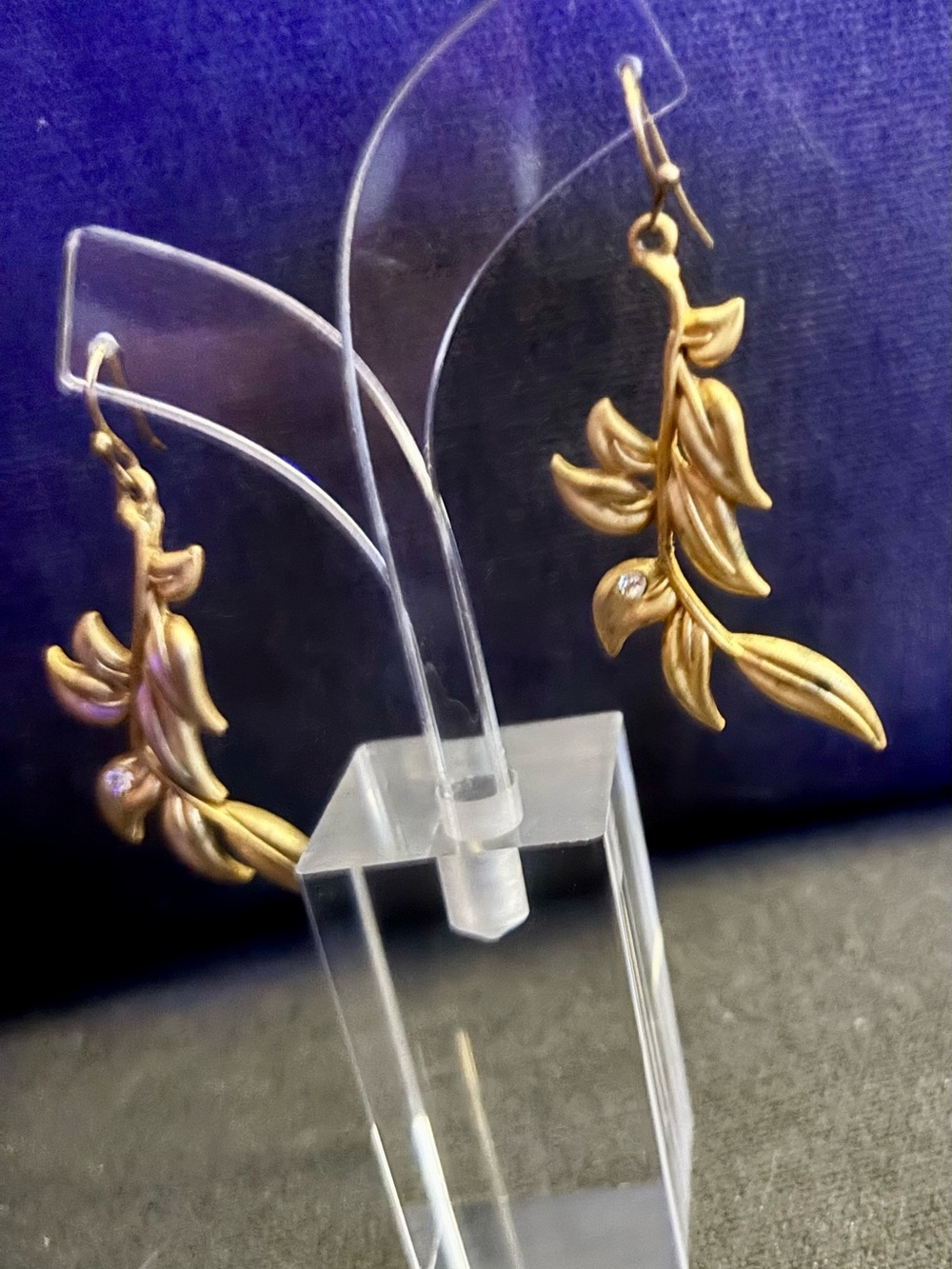 Source Unknown Gold Leaf Drop Earrings with Clear Accent Stone